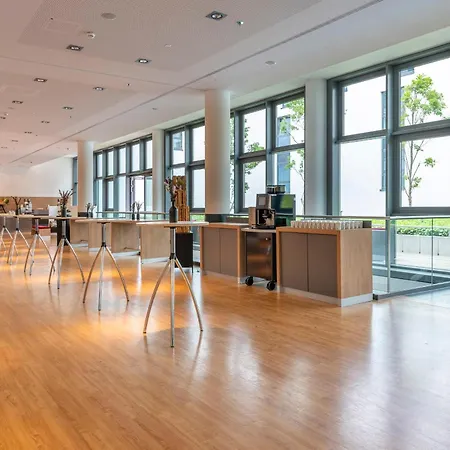 Intercityhotel Berlin Hauptbahnhof-3
